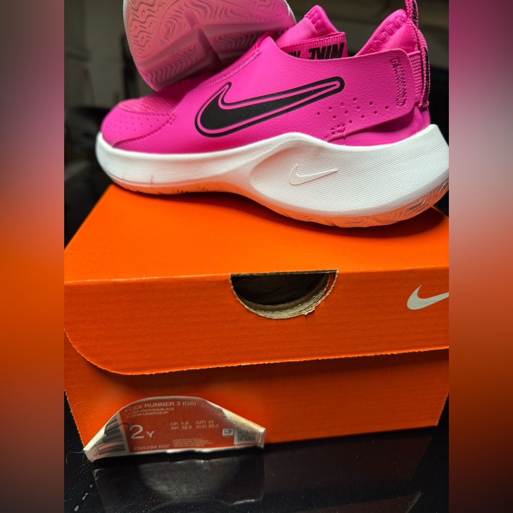 Nike Kids Fuchsia Sneakers